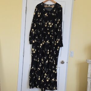 Old Navy Black Floral Long Sleeve Dress